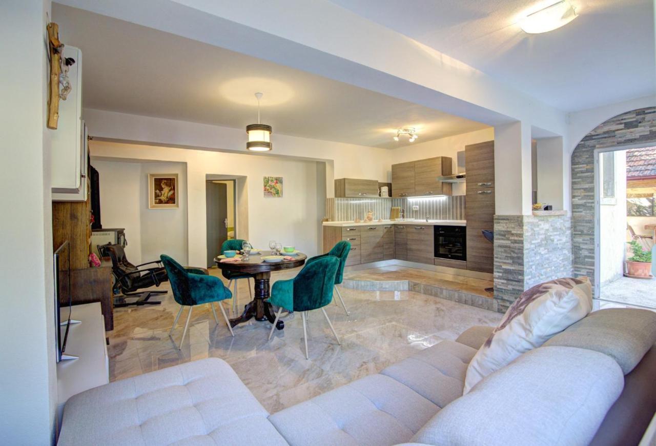 House Of Velebit Adria Apartment Senj  Exterior foto